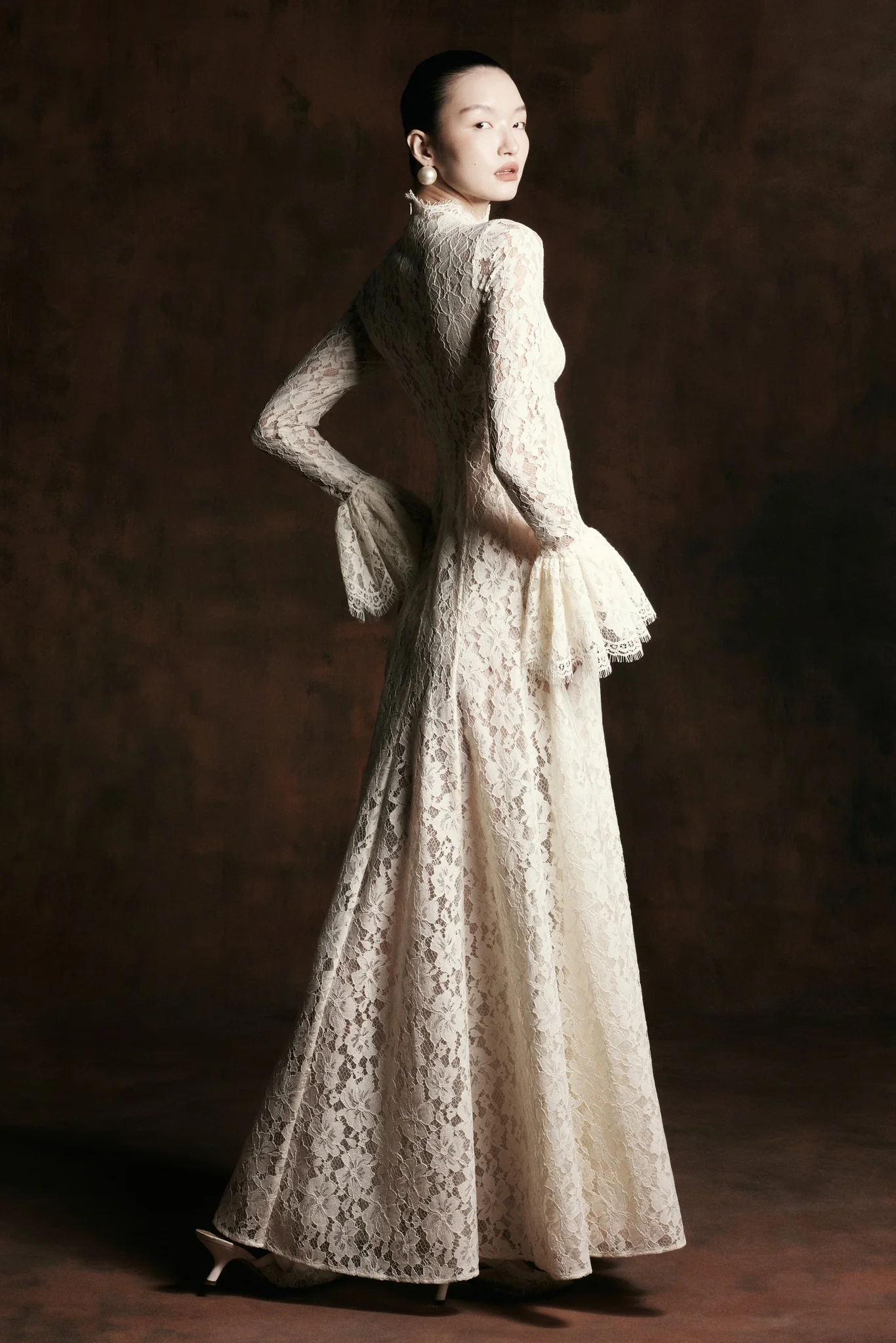 Lys Lace Dress - Image 3