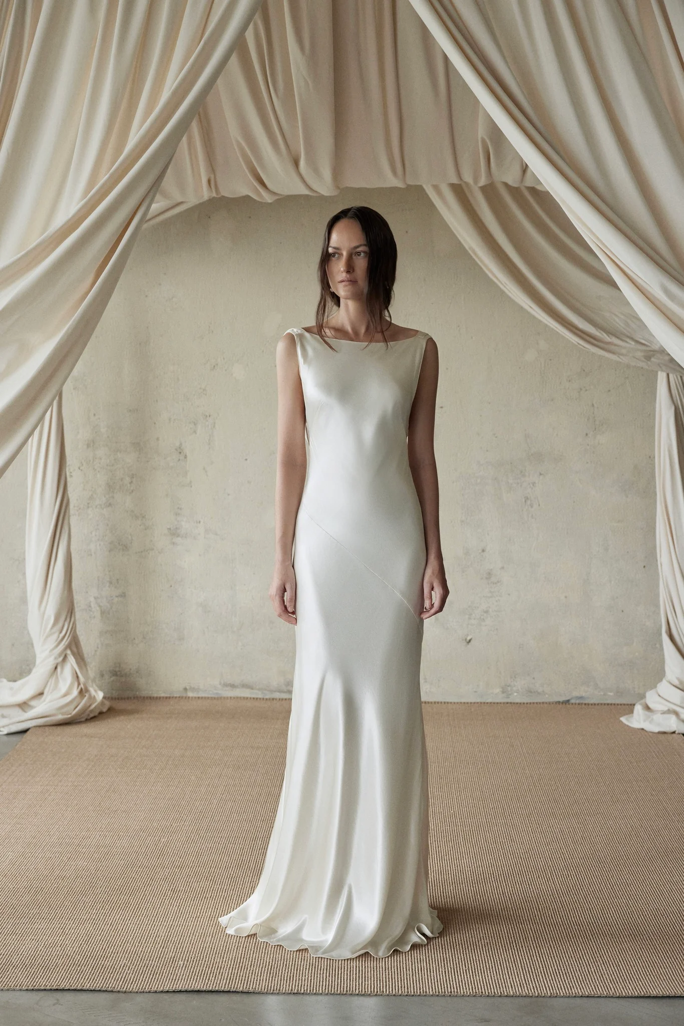 PHƯỢNG Silk Dress - Image 3